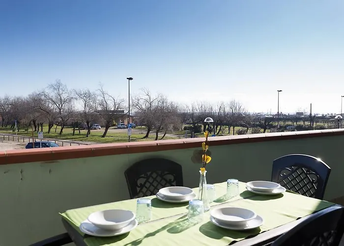 Sul Mare Smith * ليدو ديلي ايستينسي